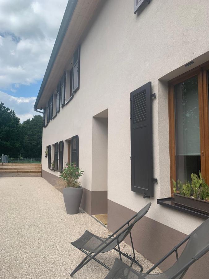 Les Hirondelles Apartment